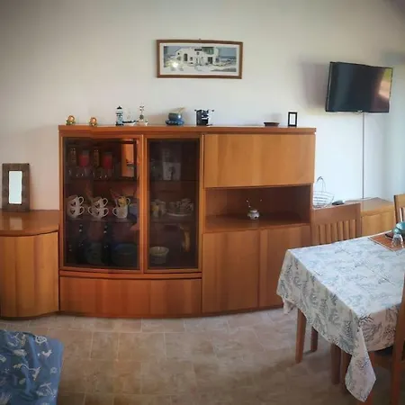 Zafiro House * Magomadas